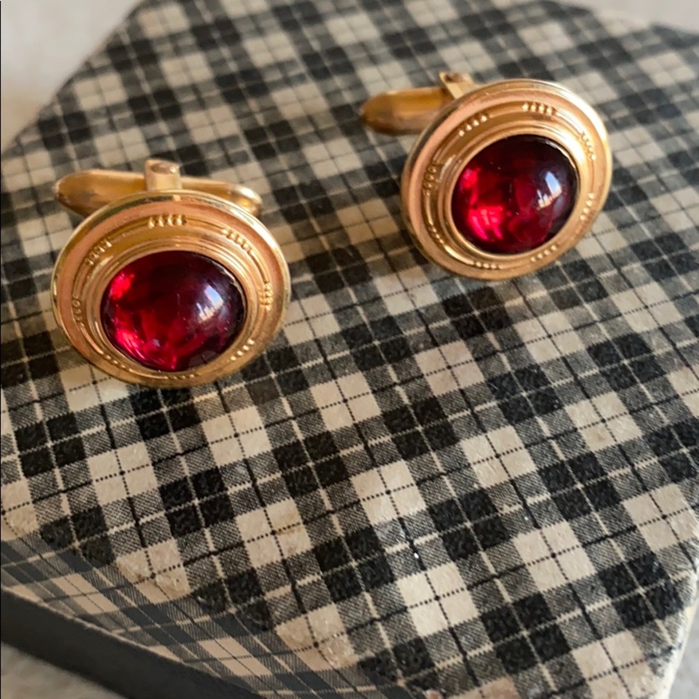 VTG Correct brand gold filled red center cufflinks